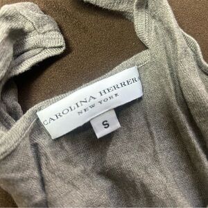 Carolina Herrera gray lightweight sweater tank top small stretches silk blend